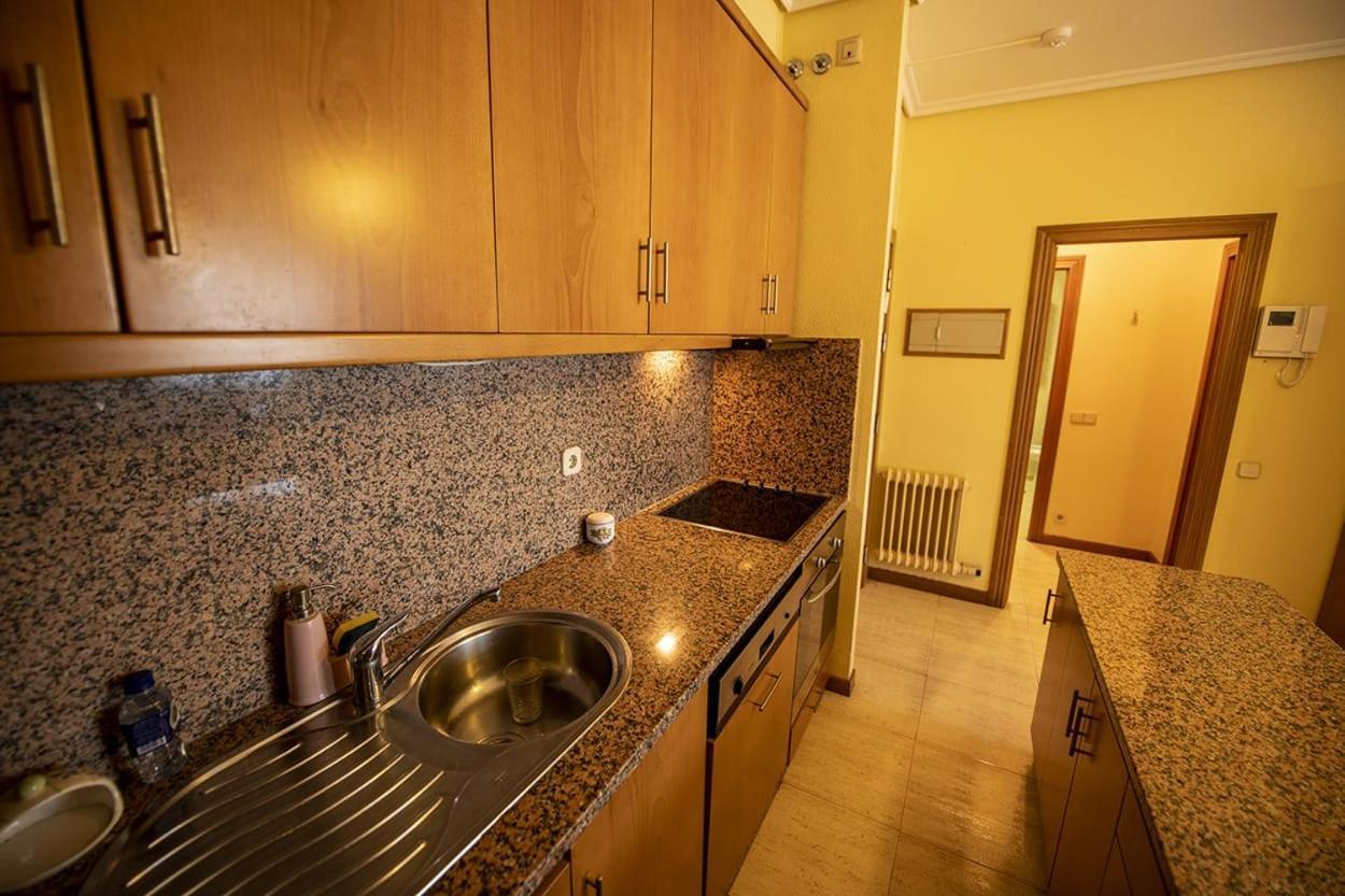 Samil Apartment, Primera Linea De Playa Con Wifi Y Garaje Виго Екстериор снимка